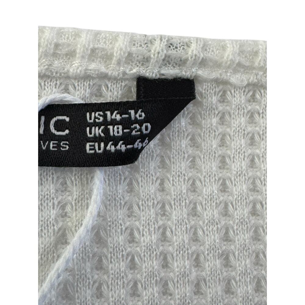 NWT BloomChic Shirt Size 14 16 White Thermal Waffle Top Crochet Trim #4165 - Picture 10 of 14
